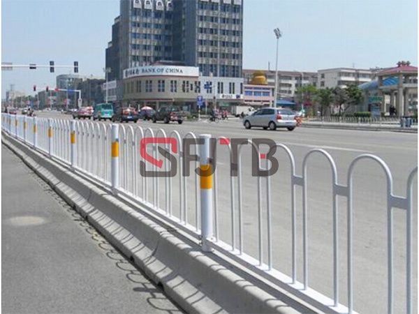 水泥墩中央護欄 水泥墩中央護欄
